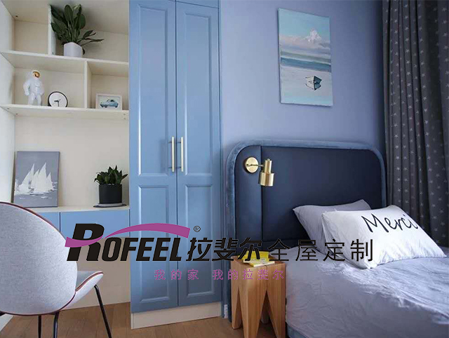 拉（lā）斐爾家具 | 定製衣櫃與成（chéng）品衣櫃的差別