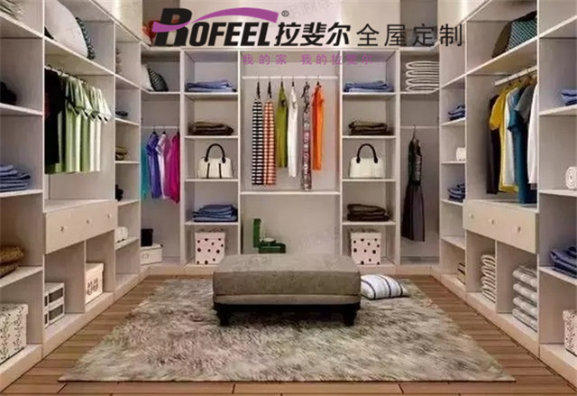 拉（lā）斐爾（ěr）全屋定製|U型衣帽間是你的心中所選嗎？